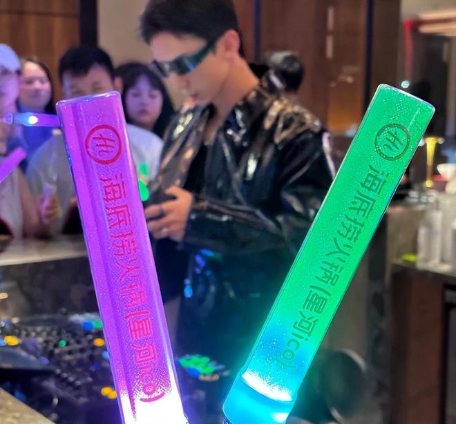 改“夜店捞”后不务正业的海底捞赚麻了PG麻将胡了2模拟器狂揽207亿！爆(图27)