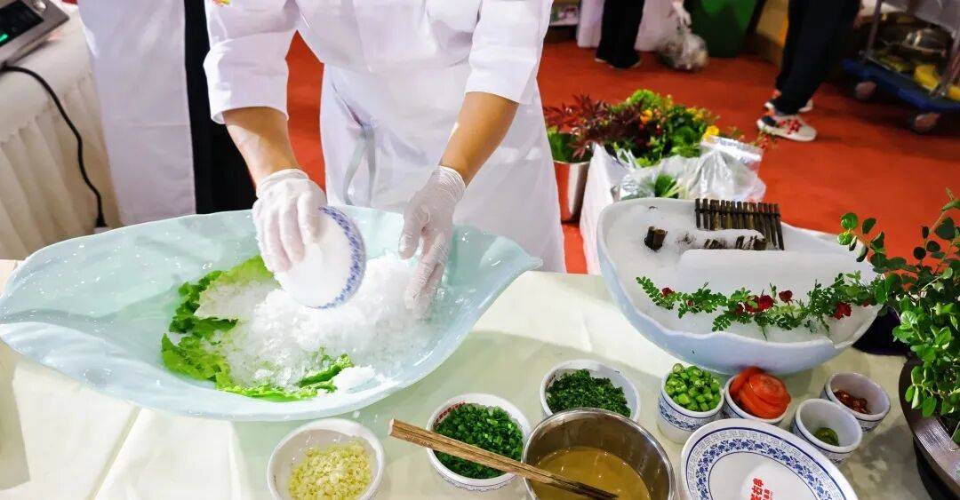 单一的口味之争而是产业链标准化水平的较量